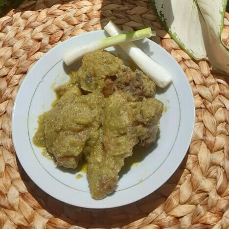 AYAM GORENG SAMBEL IJO Komplit Nasi-Sup