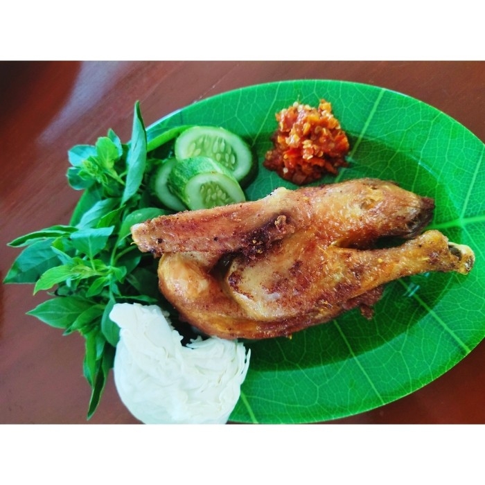 AYAM GORENG KAMPUNG