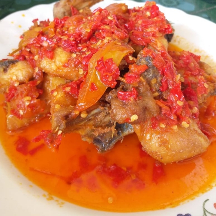 AYAM GORENG SAMBAL