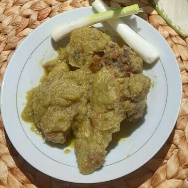 AYAM GORENG SAMBEL IJO Porsi 11 Ribu