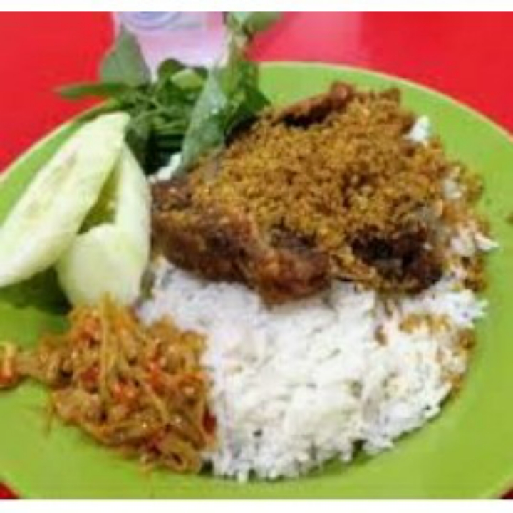 AYAM GORENG SINJAY PAKAI NASI