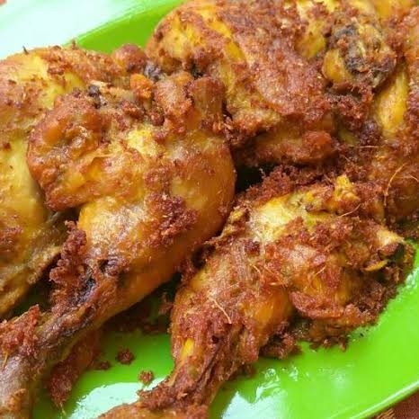 AYAM GORENG UNGKEP