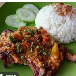 AYAM PENYET NASI 