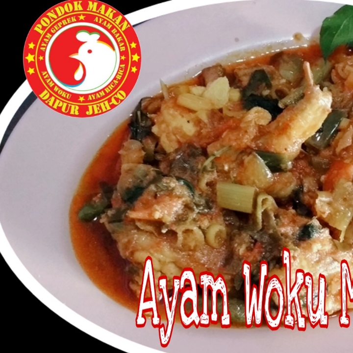 AYAM WOKU