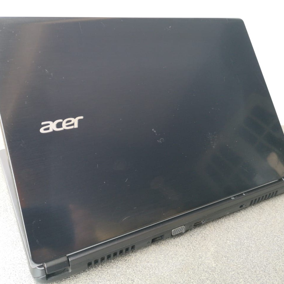 Acer Travelmate P446 3