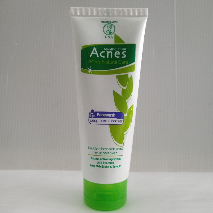 Acnes Face wash