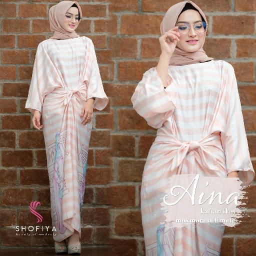 Aina Dress