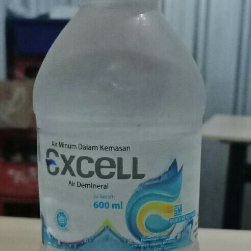 Air Mineral Kemasan Botol