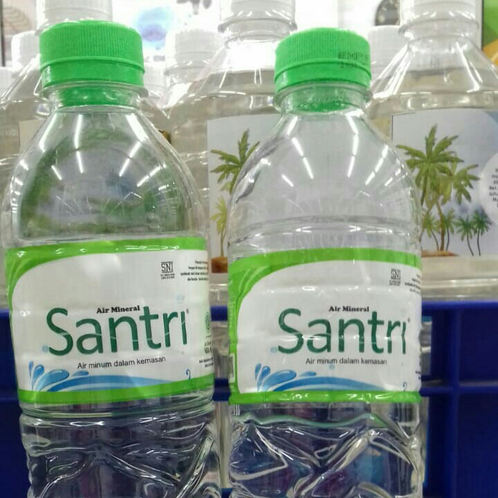 Air Mineral Santri Per Kardus Isi 24 Botol 600 Ml