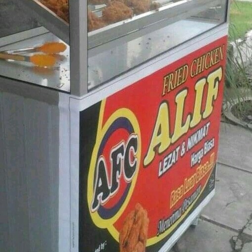 Alif Fried Chicken Trangkil