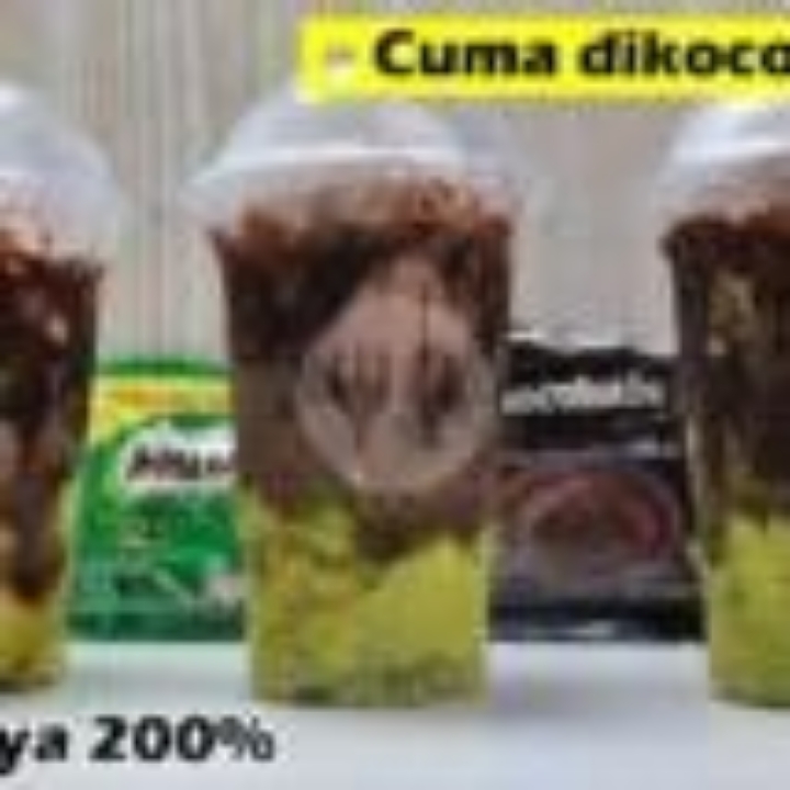 Alpukat Kocok Toping Milo Chocolatos