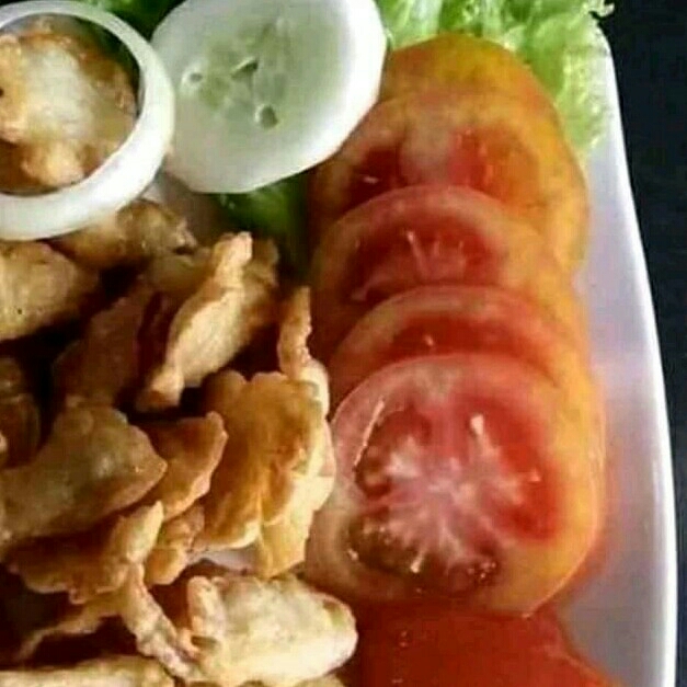 Aneka Ikan Goreng Plus Nasi