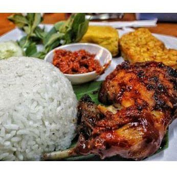 Aneka Lauk Ayam Kampung Sama Nasi 3