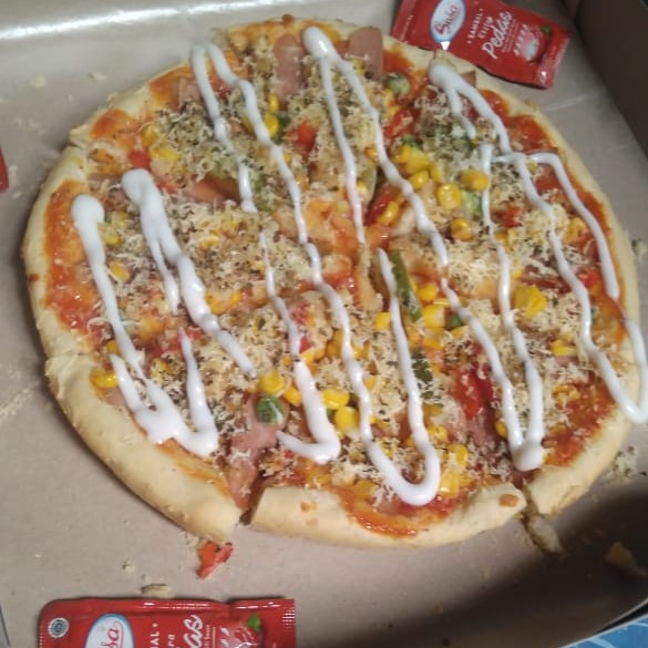 Aneka Pizza