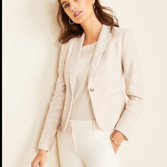 Ann Tailor
