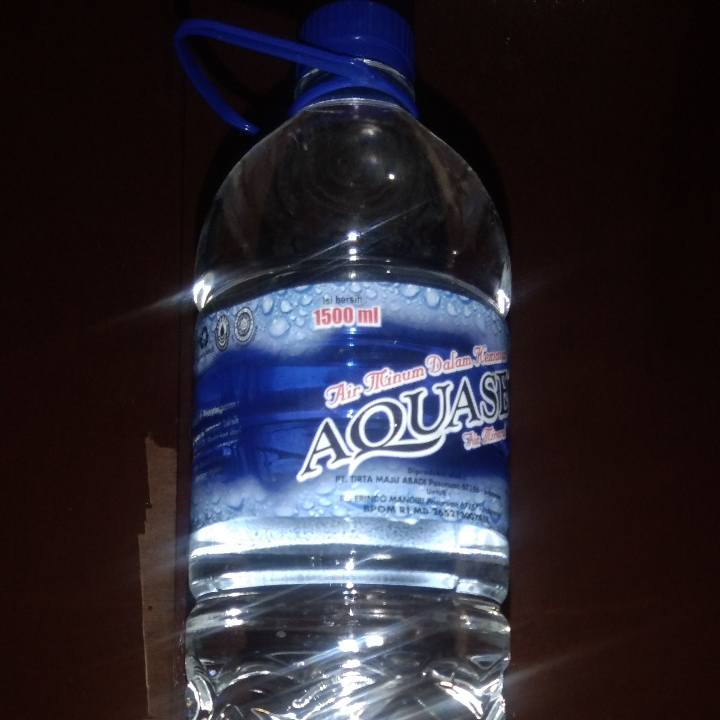 AQUASE BOTOL 1500 Ml