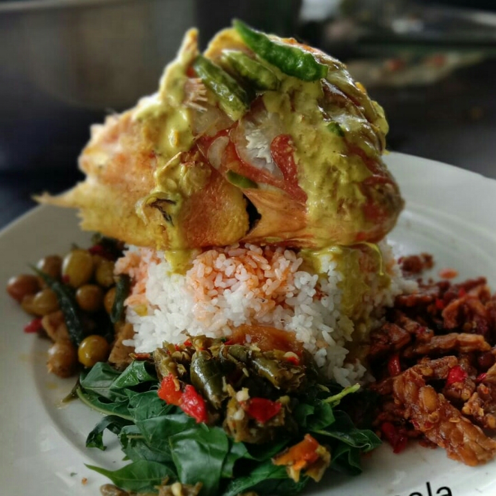 Asam Pade Kepala Ikan Nila