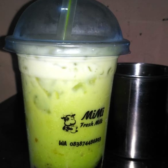 Avocado Fresh Milk 2