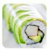 Avocado Kani Roll