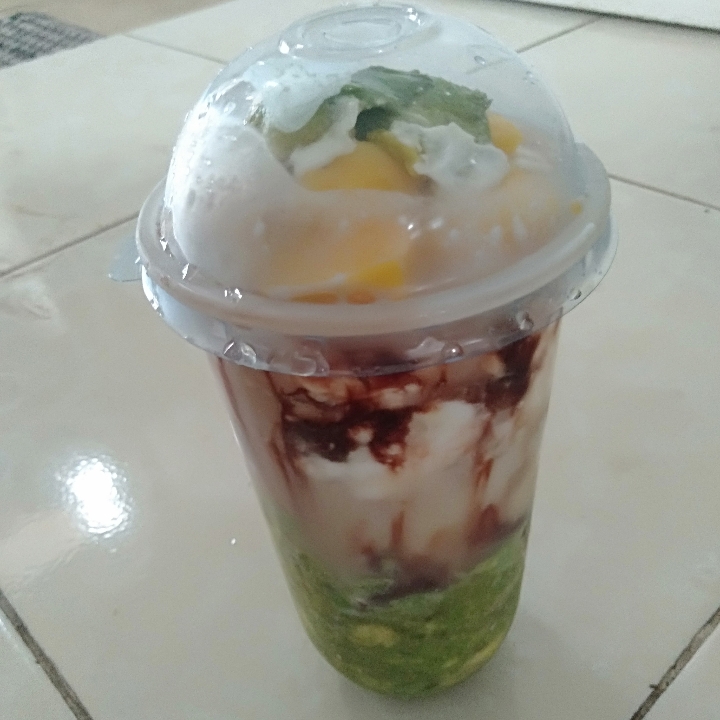 Avocado Manggo Chese Whife Cream