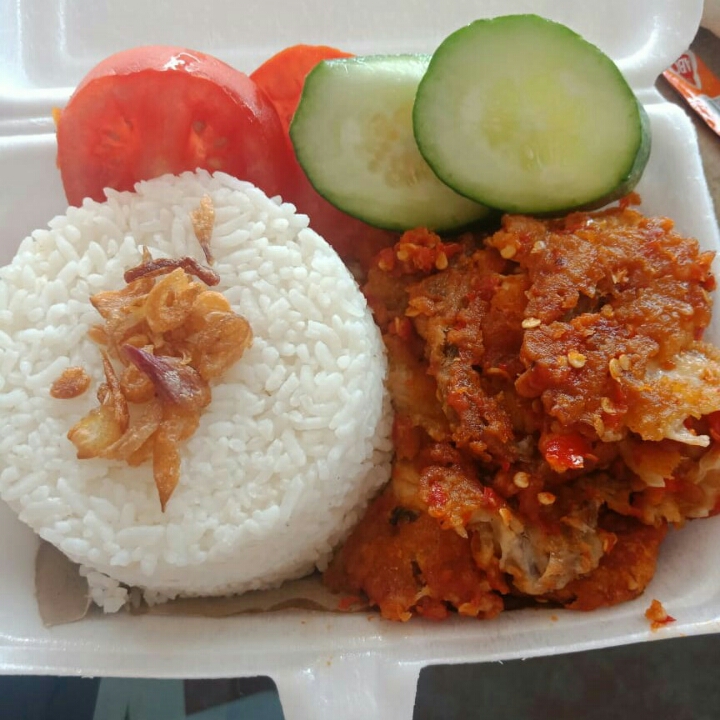 Ayam  Geprek Tanpa Nasi