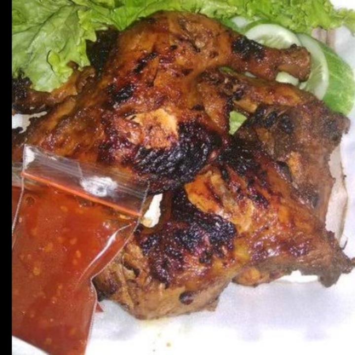 Ayam Bakar Ajah Smbel Setan