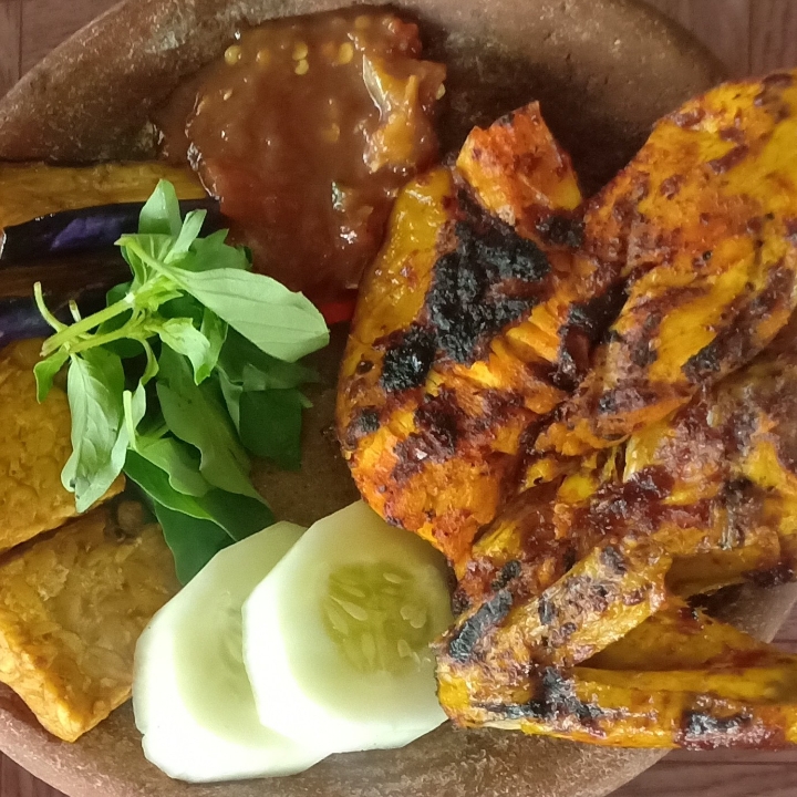 Ayam Bakar Tanpa Nasi