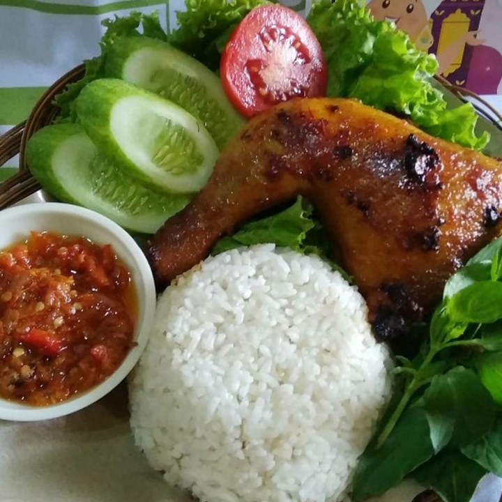 Ayam Bakar Dan Nasi