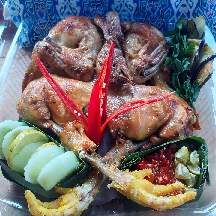 Ayam Bakar Kalasan - Kalasan Grill Chicken 