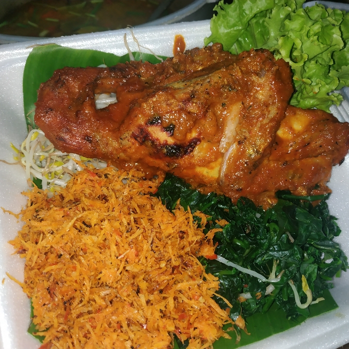 Ayam Bakar Kampung Urap2