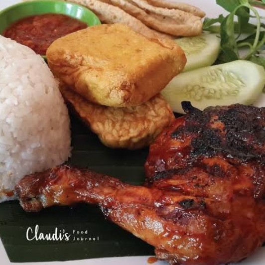 Nasi Ayam Bakar Lalapan