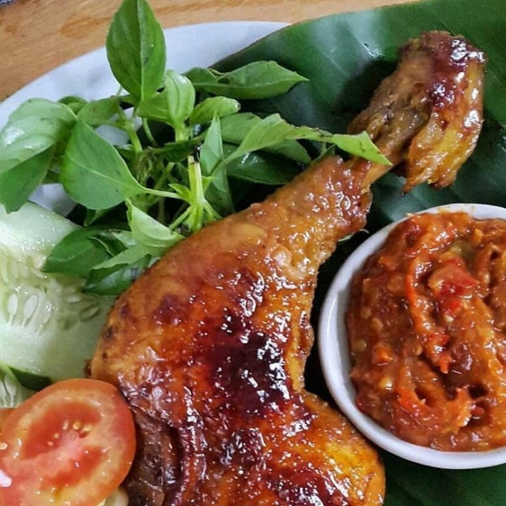 Ayam Bakar Madu 