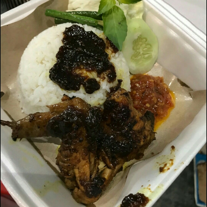 Ayam Bakar Madu