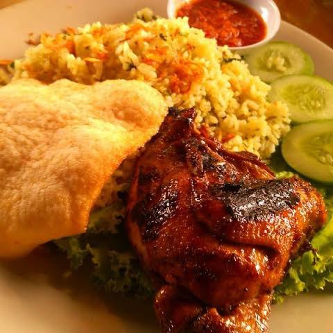 Ayam Bakar Nasi Goreng