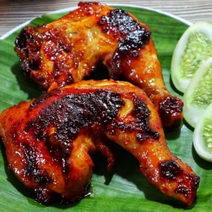 Ayam Bakar Pecak Paha Nasi