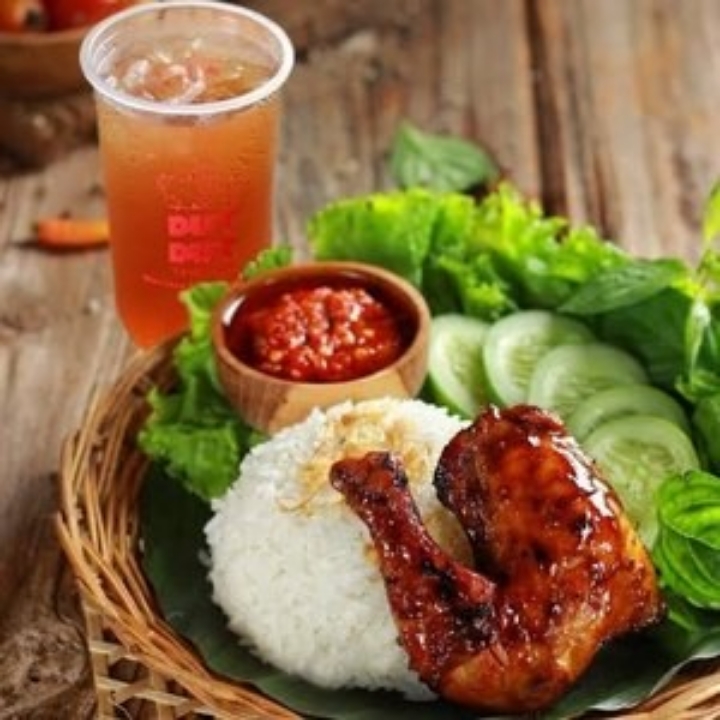 Ayam Bakar Penyet  Es Teh