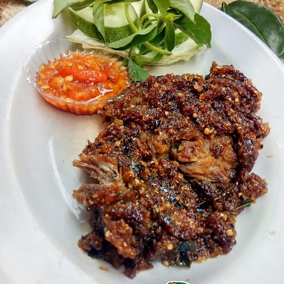 Ayam Bakar Penyet