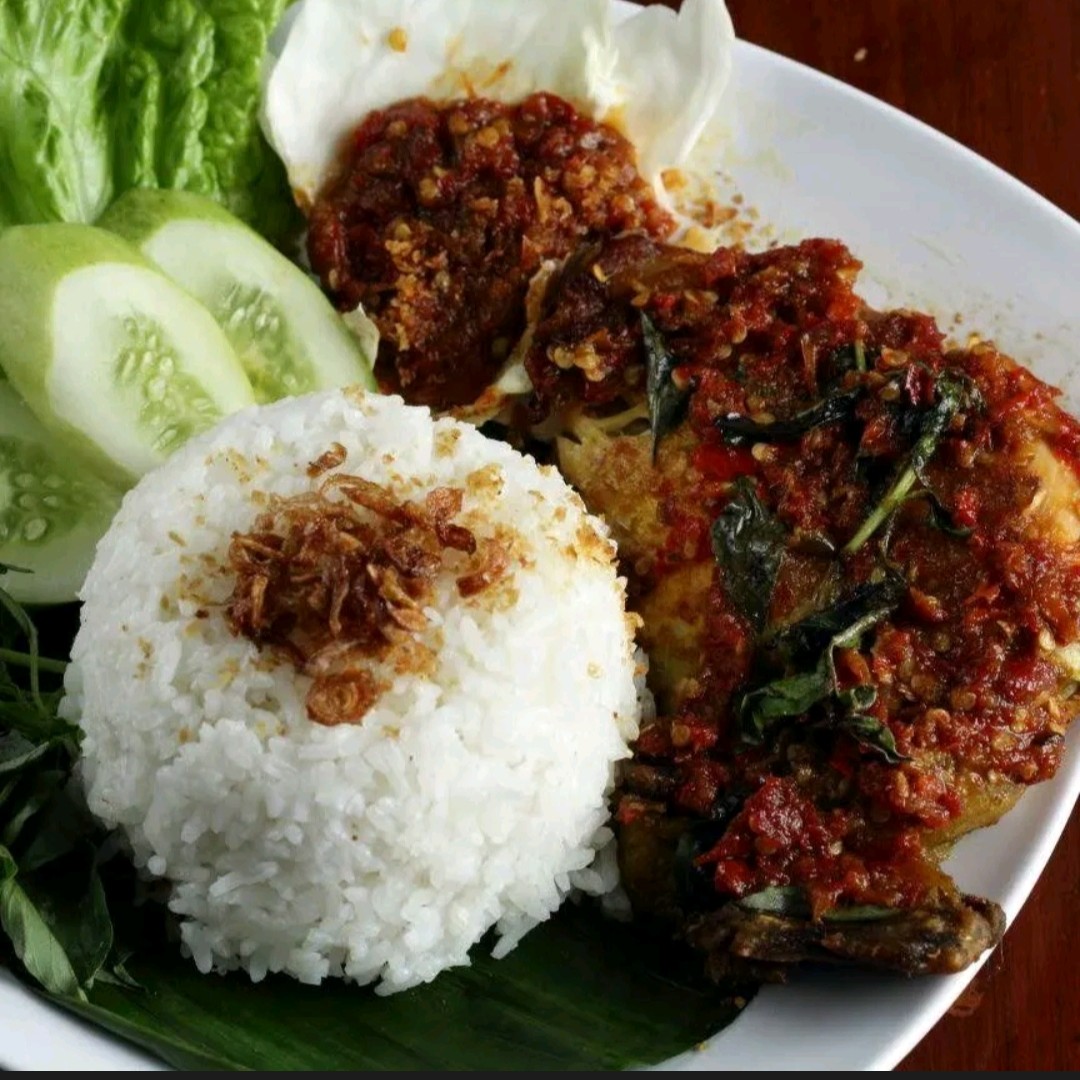 Ayam Bakar Penyet Plus Nasi