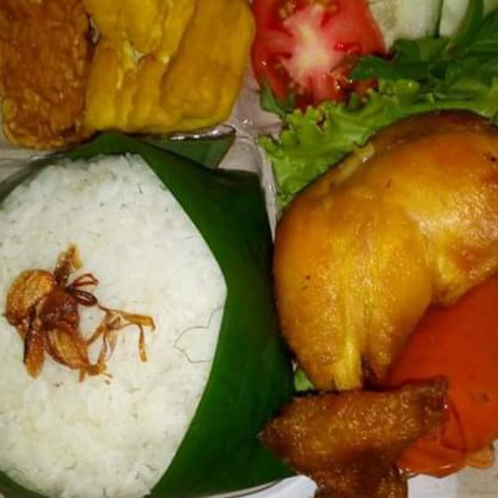 Ayam Bakar Plus Nasi