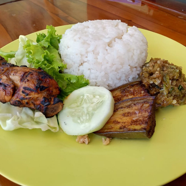 Ayam Bakar Sambal Ijo