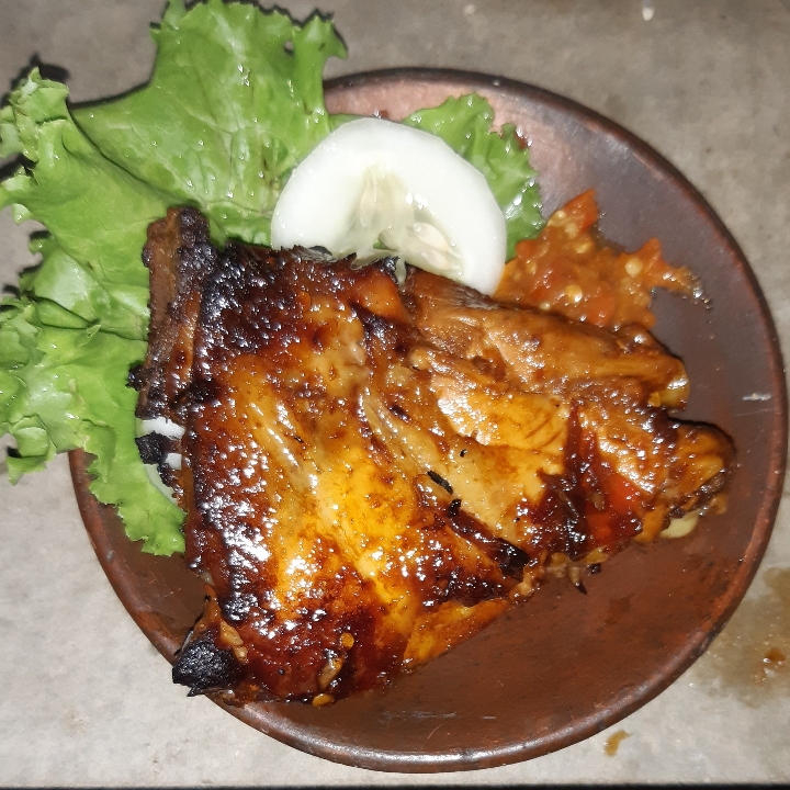 Ayam Bakar Spesial Pedas