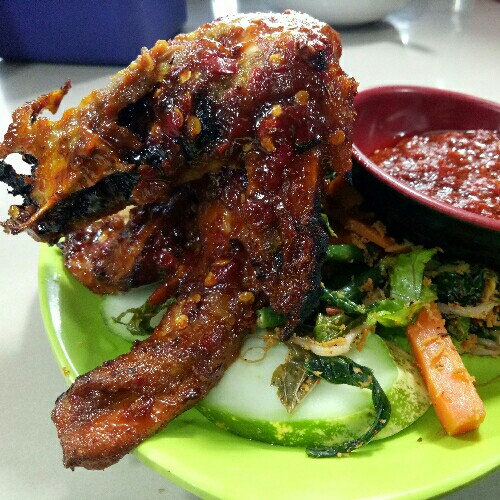 Ayam Bakar Tampa Nasi