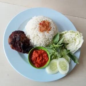 Ayam Bakar bacem biasa nasi