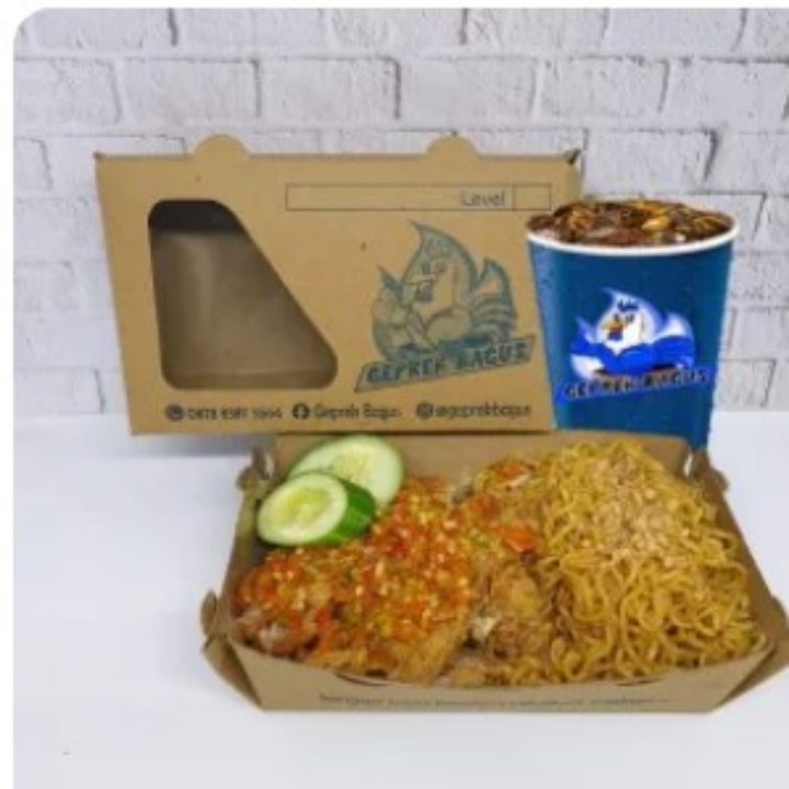 Ayam Besar Geprek Sambel Geprek Plus Mie Geprek 