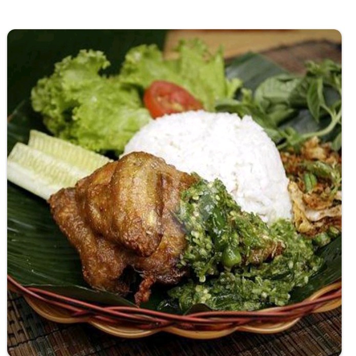 Ayam Cabe Ijo