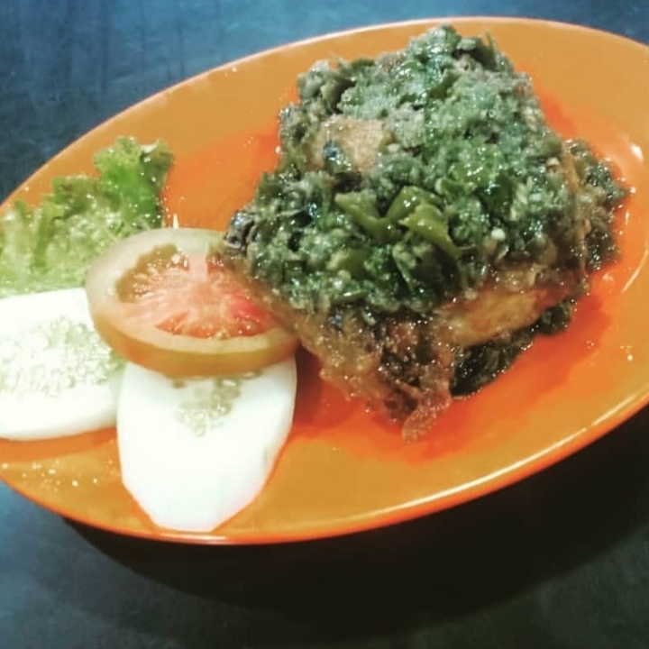 Ayam Cabe Ijo