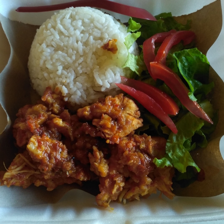 Ayam Geprak Nasi