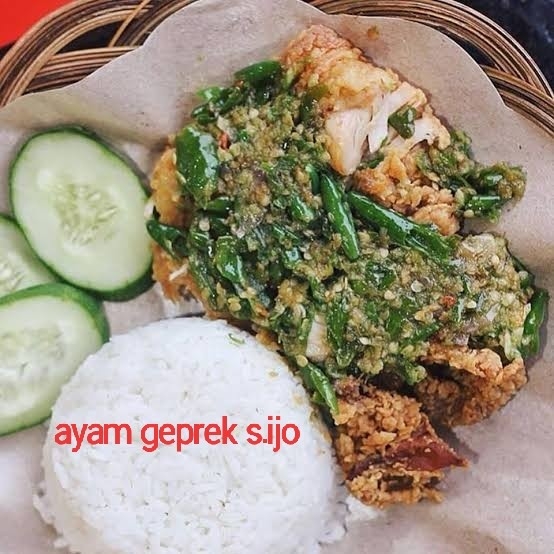 Ayam Geprek