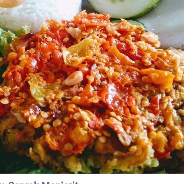 Ayam Geprek Cabe Merah