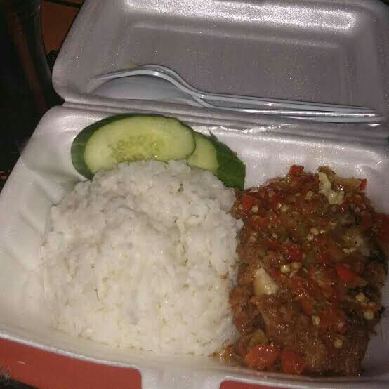 Ayam Geprek Plus Nasi